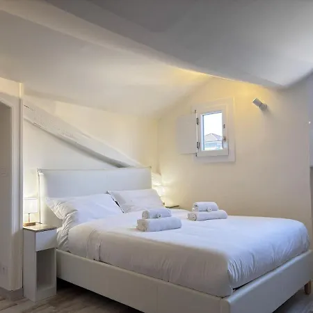 Calandra9 - Affitti Brevi Italia *